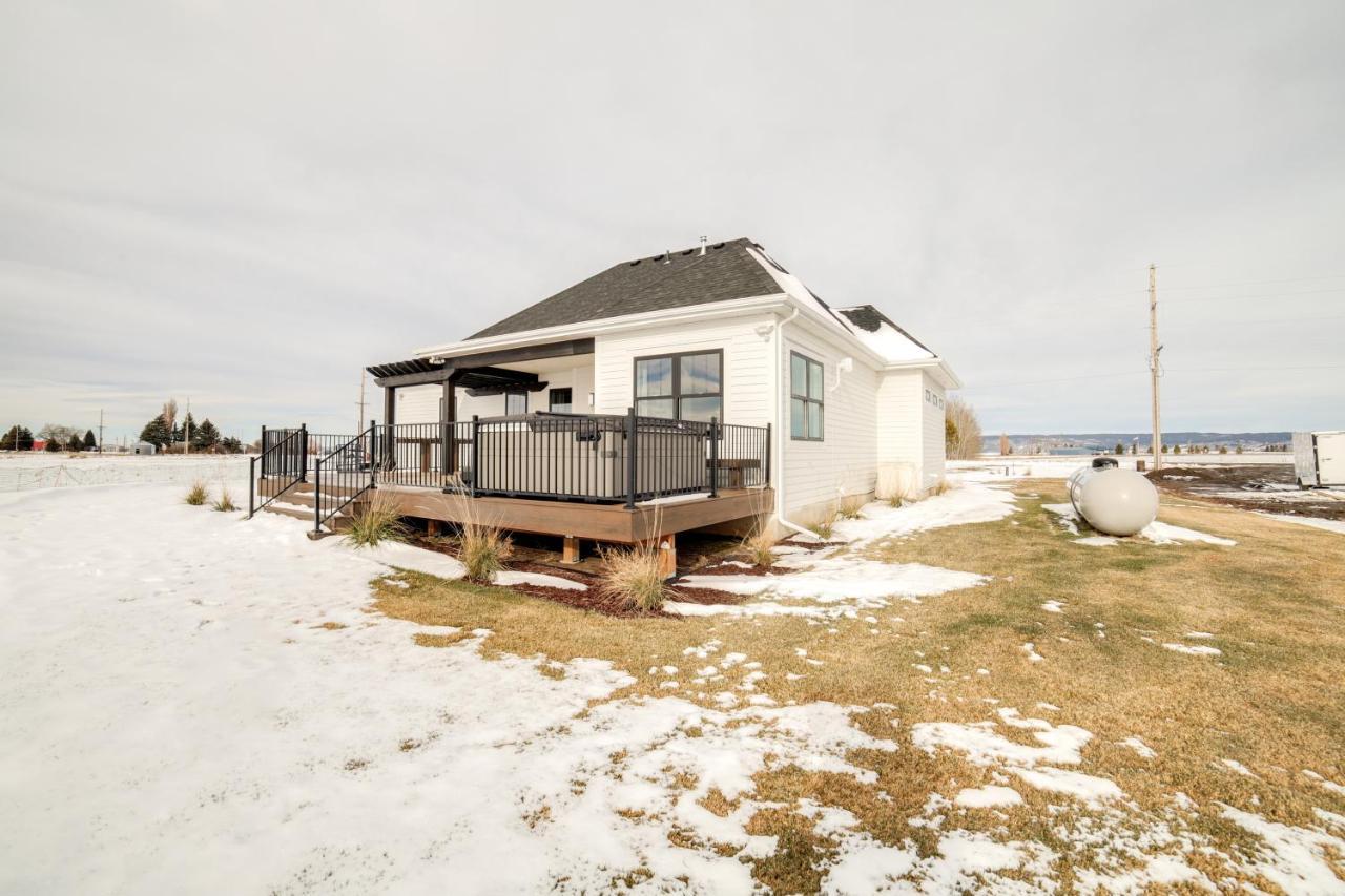 Teton Valley Getaway With Private Deck And Hot Tub! Ashton Eksteriør bilde